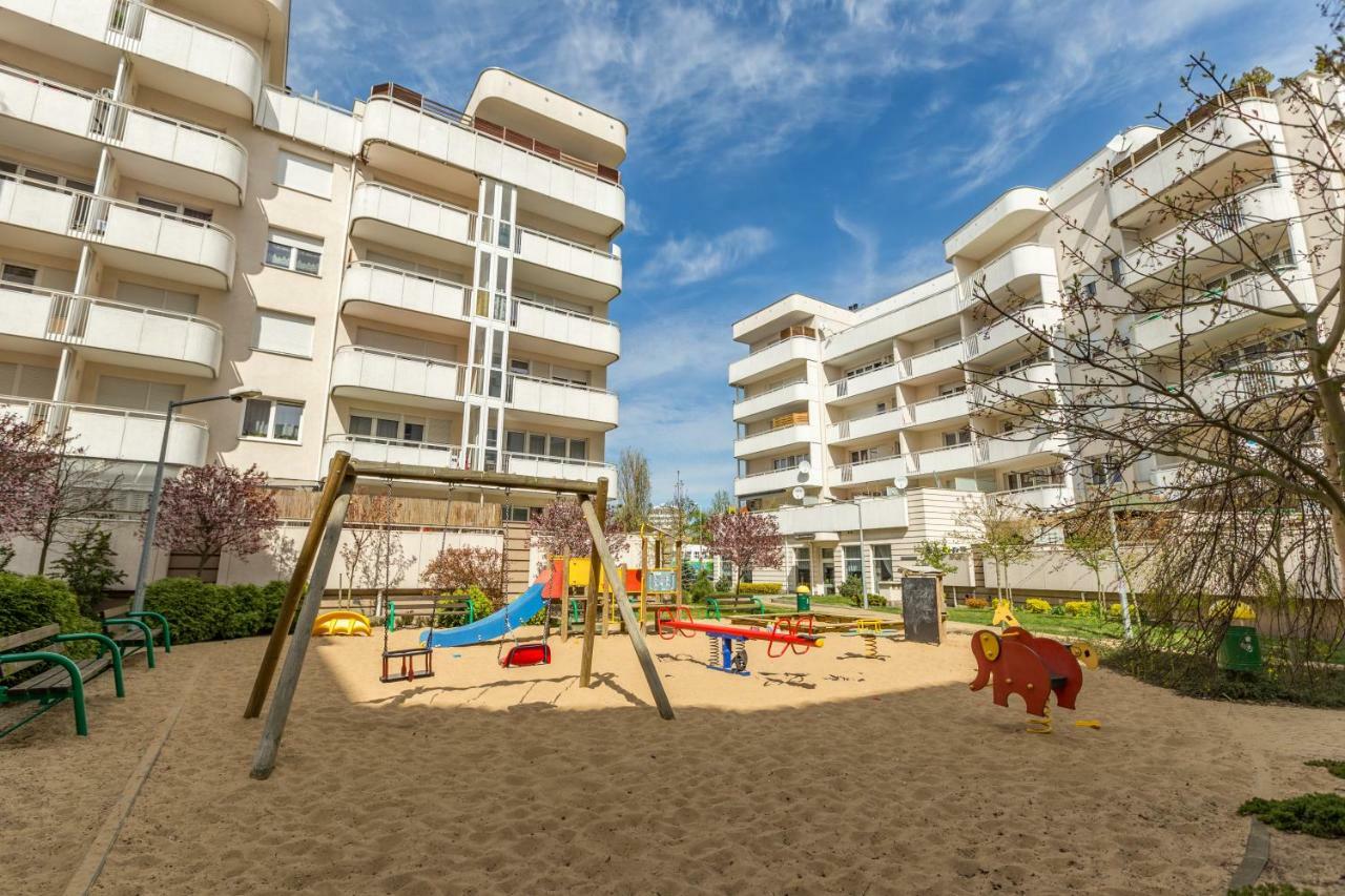 Apartament Tarasy Sobieskiego Thorn Exterior foto